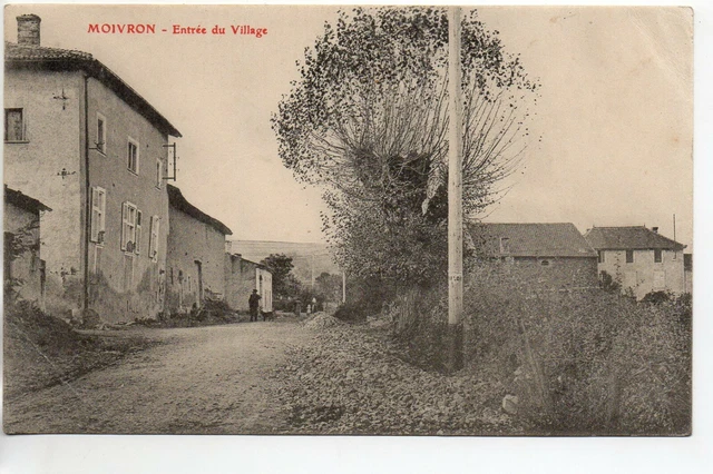 MOIVRON - Meurthe et Moselle - CPA 54 - l' Entrée du Village