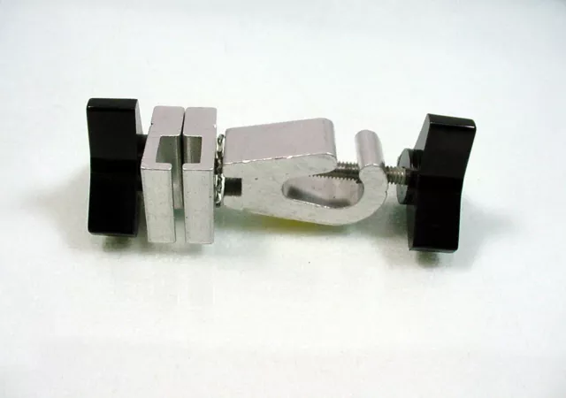 Soporte de luz Larson Reflectasol abrazadera a flash cuadrado/soporte paraguas | Nuevo | $13