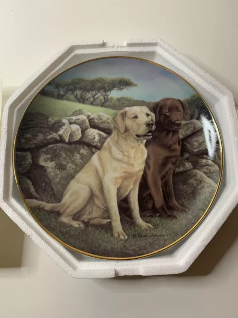 TRUSED COMPANIONS Franklin Mint Plate Labradors / Retriever Dogs Nigel Hemming