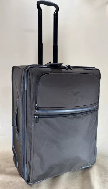 Preowned Tumi 24" Upright Expandable Wheeled Short Trip Suitcase 22024B4 Brown