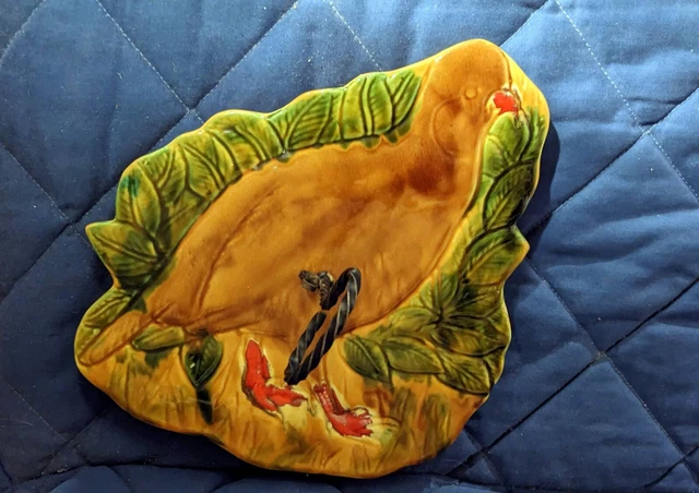 Plateau à fromages verni naturel avec cloche