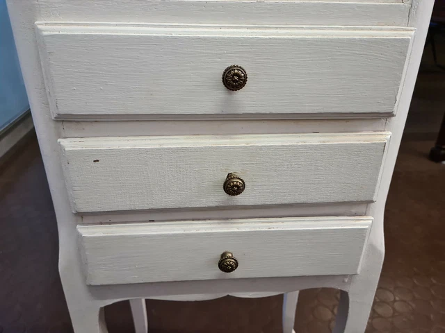 Table de chevet simple et rapide par Sam'espante sur L'Air du Bois