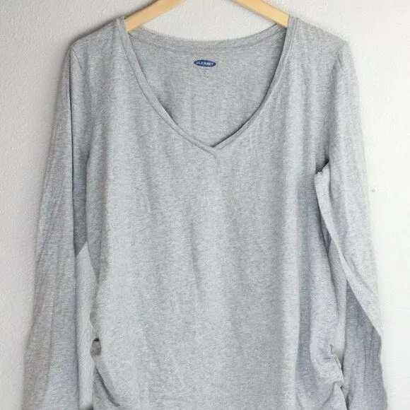 Old Navy Maternity Shirt Size XL Top Gray V Neck Fitted T Stretch Blouse Womens