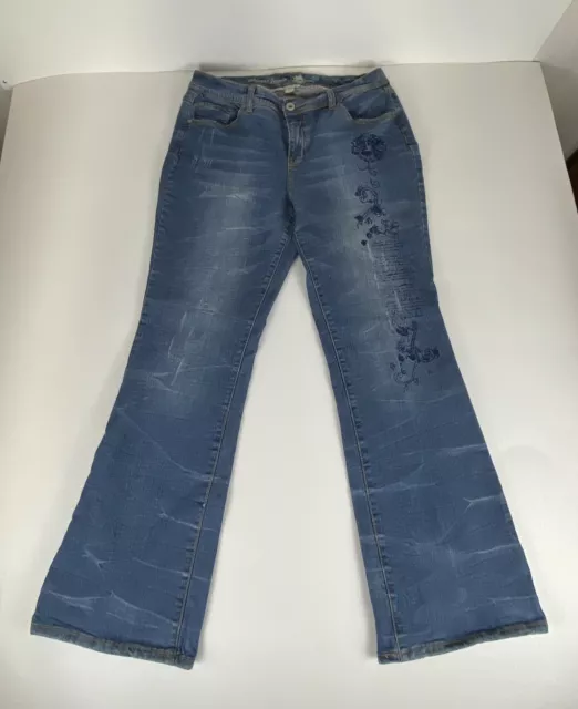 Avenue Jeans Women’s Stretch Sz14 Inseam 31” Medium Wash Art 2 Wear Embroidered