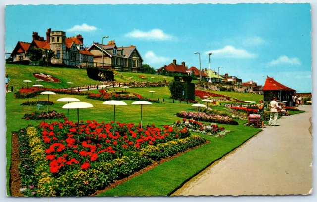 Postcard Weymouth Dorset England Greenhill Gardens posted 1972