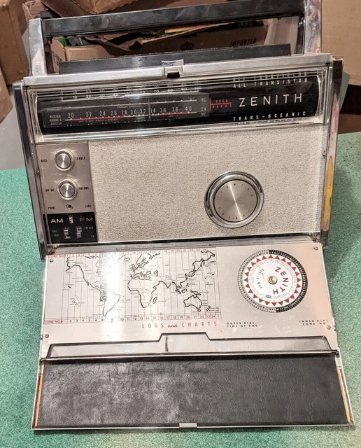 Vintage ZENITH Royal 3000-1 Trans-Oceanic Radio FM AM Multiband Tested WORKS Vintage ZENITH Royal 3000-1 Trans-Oceanic Radio FM AM Multiband Tested WORKS