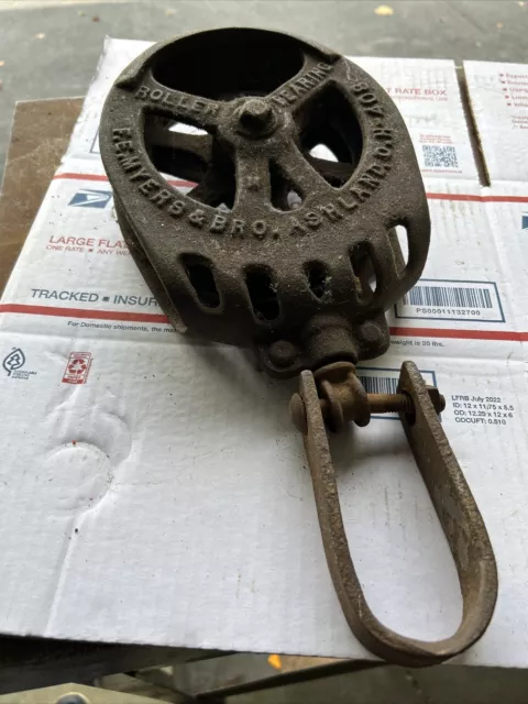 Antique Cast Iron F.E. Myers & Bro H-408 Barn Farm Hay Trolley Pulley Ashland OH