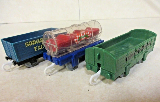 THOMAS & FRIENDS Trackmaster Cargo Car Lot- Sodor Pasta Meatball ...