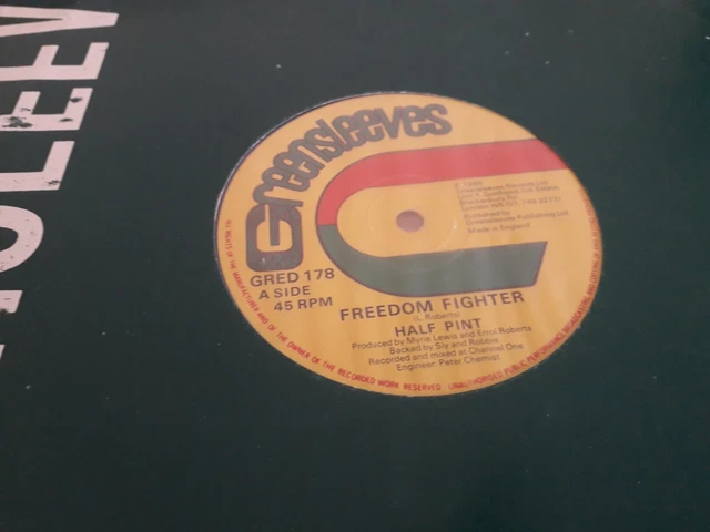 英12” Half Pint (3) Freedom Fighter / Hold On GRED178 Greensleeves Records /00250 HALF PINT , Freedom Fighter, Hold On , 12