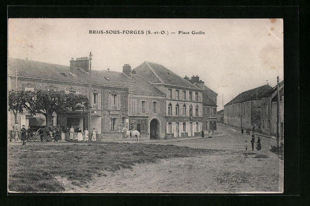 CPA Briis-sous-Forges, Place Godin