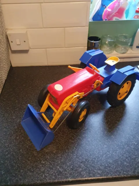 vintage 70s hp plast denmark large toy tractor with working loader