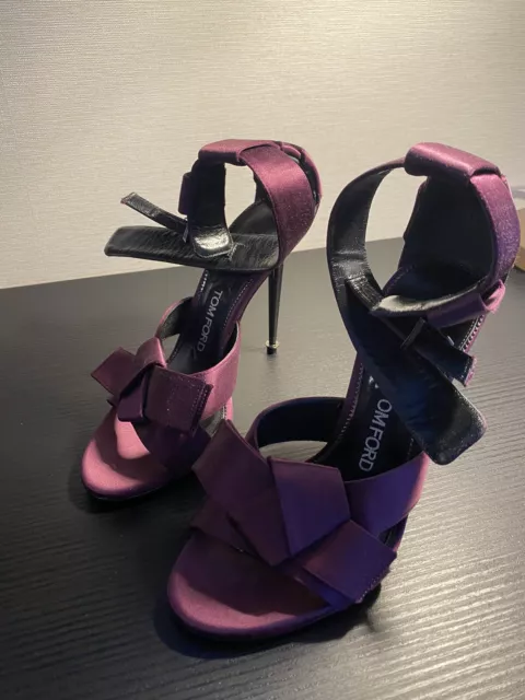 Tom Ford Women's 35.5 Purple Sandals Satin . Authentic