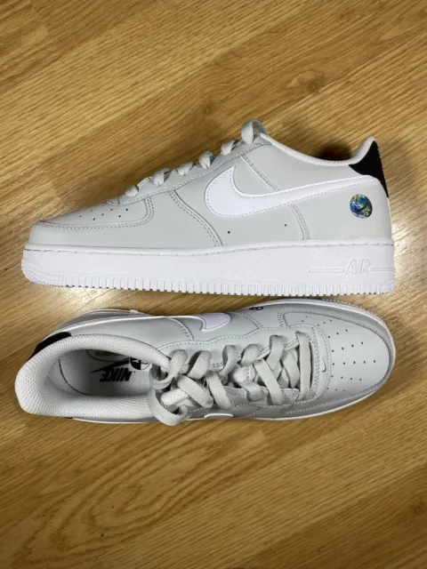 Nike Air Force 1 LV8 GS Low Earth Day 'Have a Nike Day' - 7Y/ W 8.5 - DM0983 001