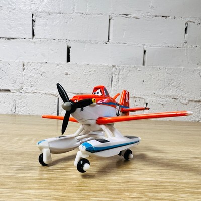 disney planes fire and rescue pontoon dusty