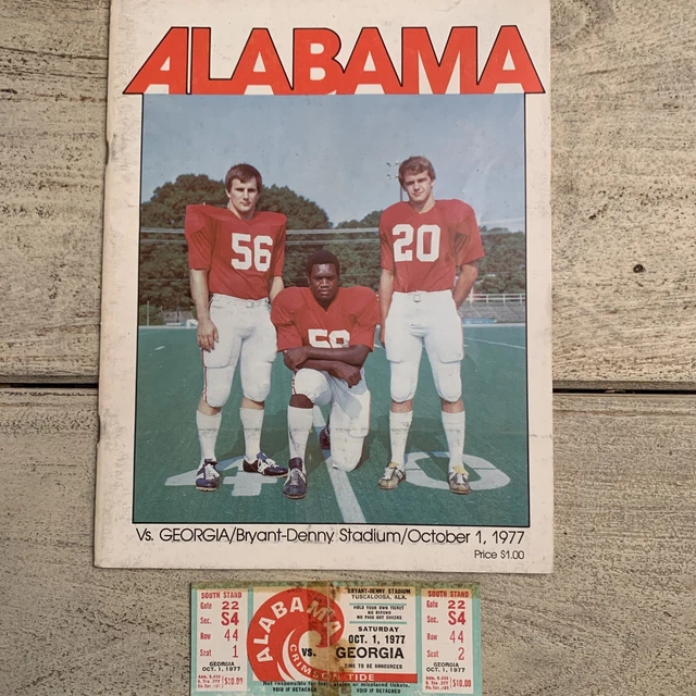 Vintage Alabama vs Georgia 1977 Program Paul Bear Bryant  Denny + 2 Ticket Halfs