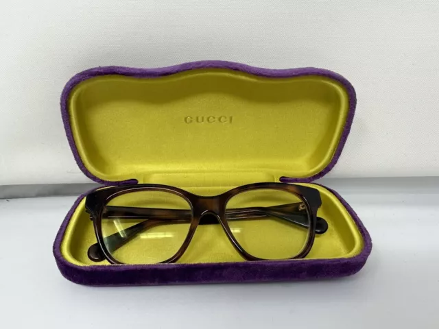 Gafas con marco óptico Gucci GG con logotipo entrelazado con estuche