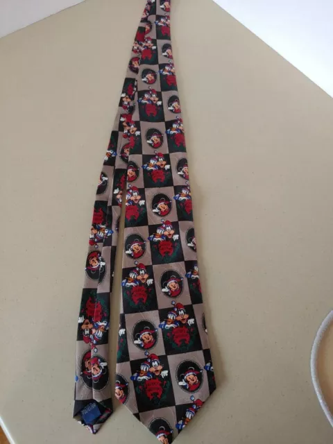 MICKEY UNLIMITED Disney Christmas Neck Tie Mickey Mouse Goofy Donald Duck Poly