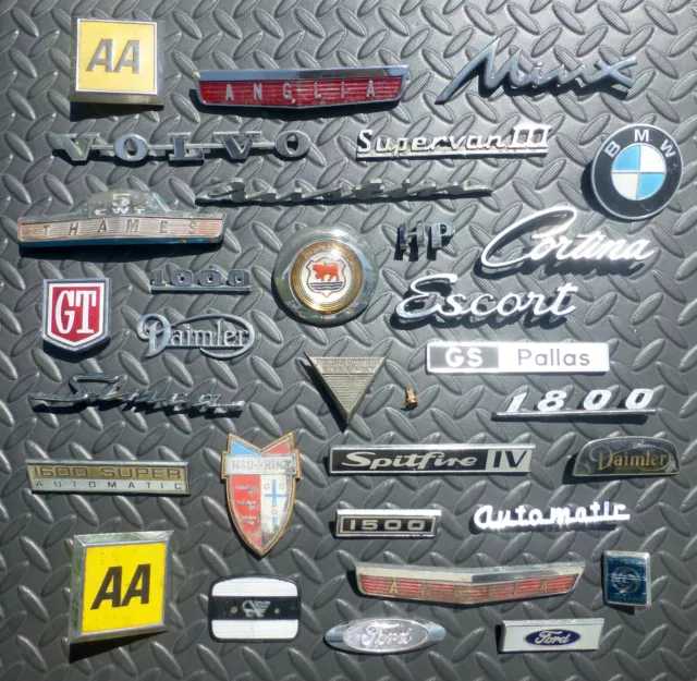 Job Lot Vintage / Classic Car / Automobile / Automotive Genuine Badges & Emblems