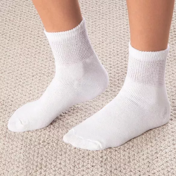 MENS DR. SCHOLLS DIABETES CIRCULATORY TempRITE WHITE ANKLE SOCKS 13-15 ONE PAIR