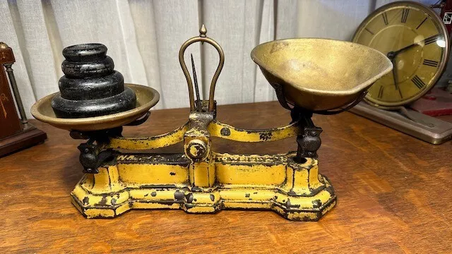 Antique Vintage English W & T Avery Cast Iron Scales with Graduating Weights