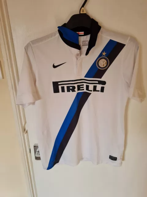 Inter Milan Nike 2011/2012 Away Football Shirt Teens Age 13-15