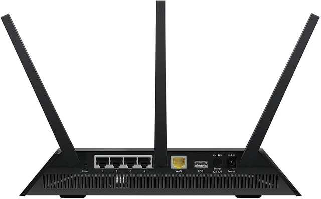 Difettoso! Netgear Nighthawk R7000-100PES AC1900 (router Wi-Fi) 3