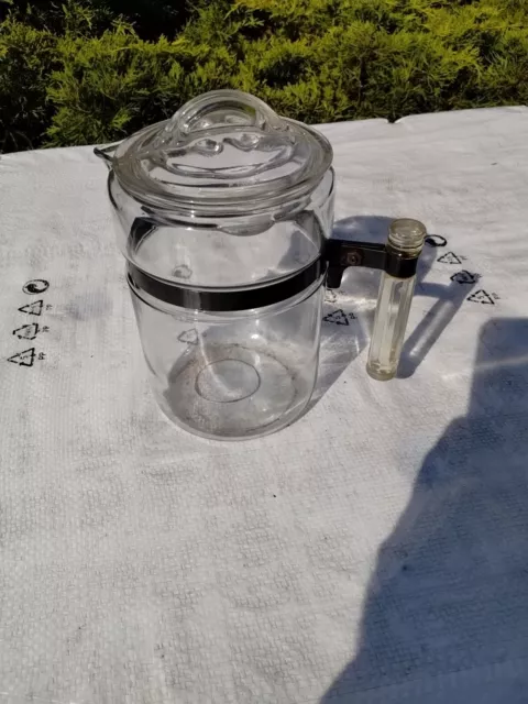 https://www.picclickimg.com/gjoAAOSwq0FlCf4k/Very-Vintage-Glass-Pyrex-Coffee-Pot-Percolator.webp