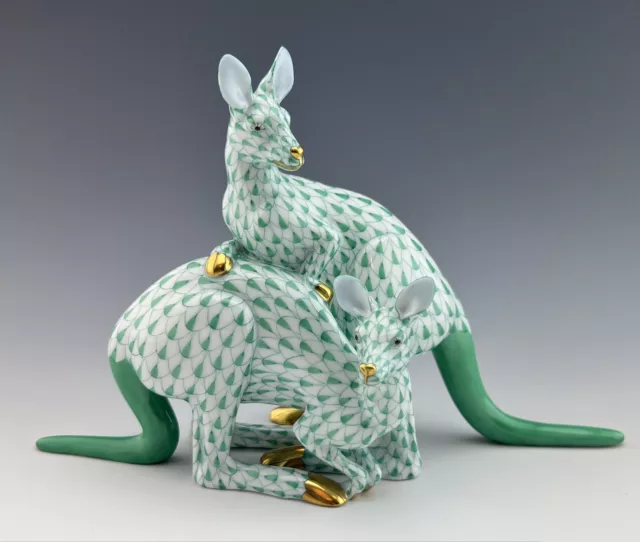 🦋 BRAND NEW HEREND Kangaroo Pair Green Fishnet Figurine ($1,075 Retail)