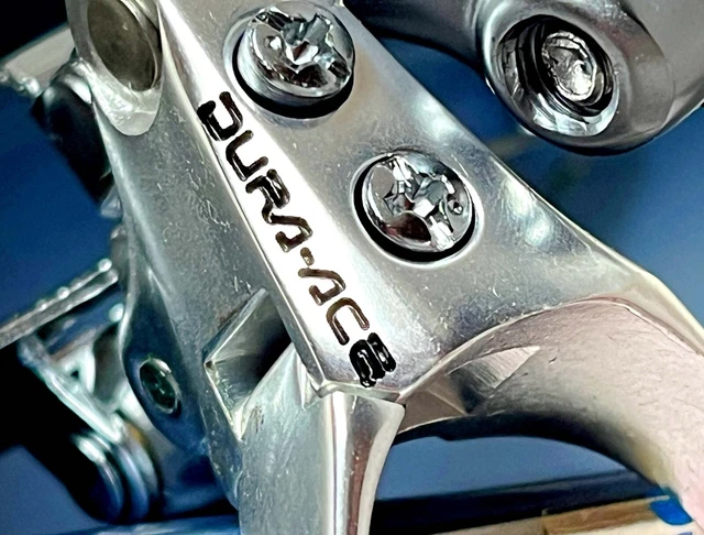 DERAGLIATORE ANTERIORE SHIMANO Dura Ace 7400 Fd 7402 A Fascetta Nuovo DERAGLIATORE ANTERIORE SHIMANO Dura Ace 7400 Fd 7402 A Fascetta Nuovo