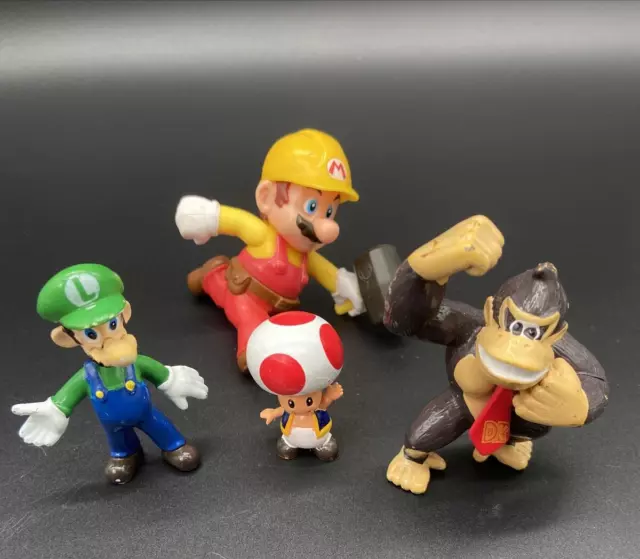 Mini Nintendo Mario Brothers PVC Figure Luigi, Mario, Toad and Donkey Kong