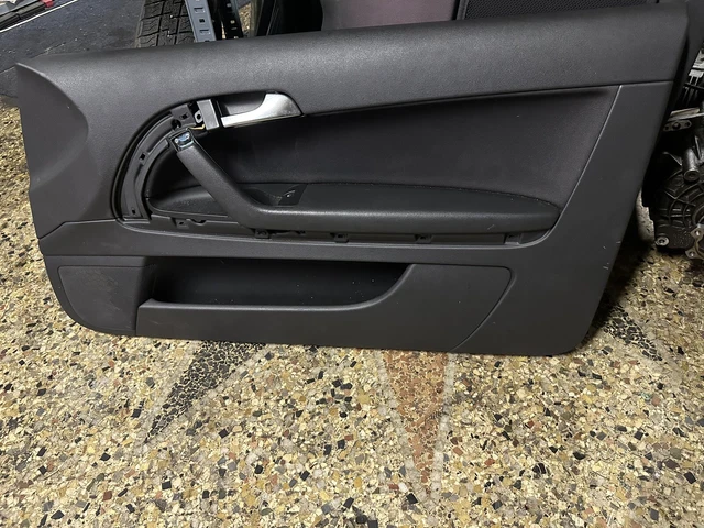 Couvercle Arrière / Panneau Latéral Pour Audi A3 8P - Référence OEM 8P4827239B - Neuf D'origine Allemagne