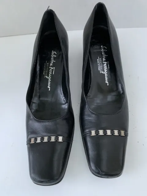 Salvatore Ferragamo Boutique Leather Black Chain Pumps Low Heels 7.5 A