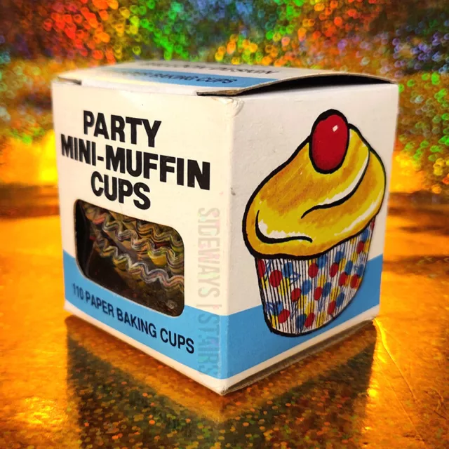 FOX RUN CRAFTSMEN MINI MUFFIN CUPS balloons vintage cupcake liner treat 80s RARE
