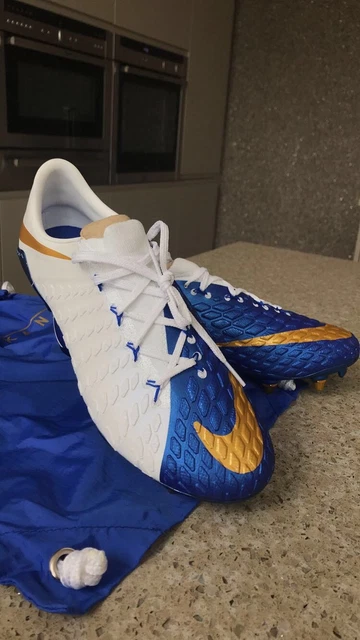 シューズ NIKE HYPERVENOM PHANTOM 3 ''HARRY KANE\" Harry Kane Recieves Special Edition Hypervenom III 