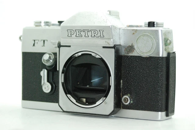 ANCIEN APPAREIL PHOTO Petri TTL EUR 5,00 - FR
