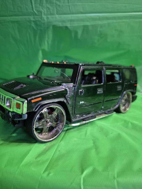 JADA TOYS 1/64 Scale The Sopranos Hummer H2 & Cadillac Escalade