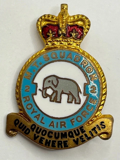 Raf Qc Lapel Badge - 2 M.t.  Squadron