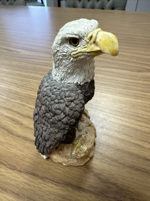 Stone Critters American Bald Eagle SC-039 figurine 5 inches tall made In USA