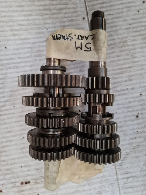 ducati 250 carter stretti albero primario e secondario cambio 5 marce