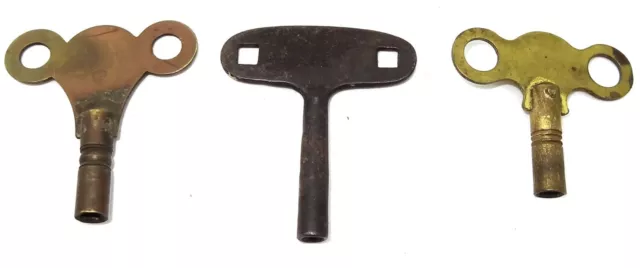 Clock Keys - Vintage (3) - Medium Sized - Can Suit Wind-Up Tinplate Toys