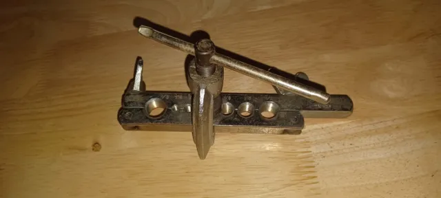 Vintage Heavy-Duty Flaring Tool Made In Taiwan