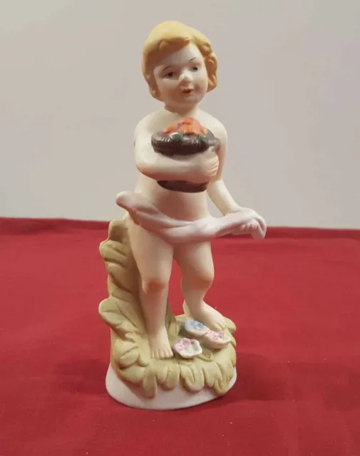 Figurine Petit sujet Cupidon ou petit enfant en porcelaine biscuit ancien 12 cm