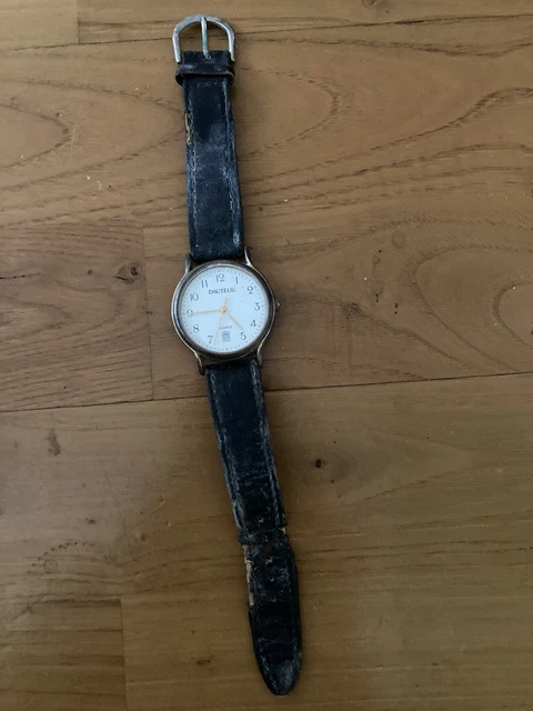 Montre Homme Dauteuil Quartz - Boîtier Et Bracelet Métal Argenté, Style Classique - Occasion, Pile à Remplacer