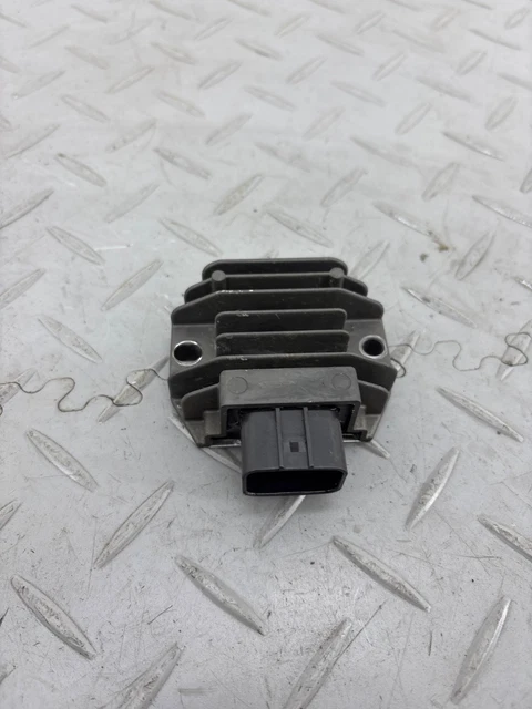 Régulateur De Tension Pour Yamaha TDR 125 (1993-2001) - Référence OEM 3TJ819600200, Neuf