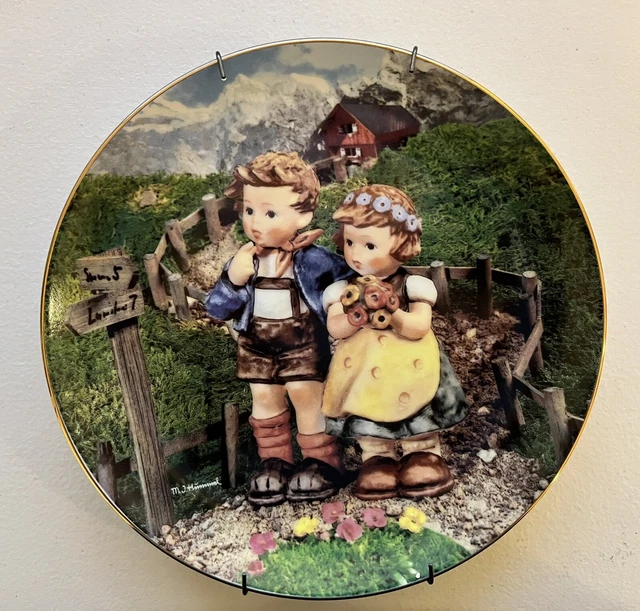 Collectors Plate HUMMEL Little Companions Country Crossroads Limited Edition