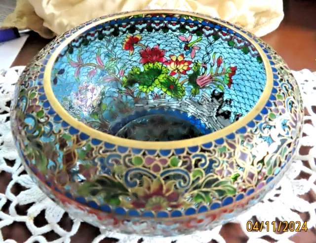 Superb Antique Chinese Qing Cloisonné Plique -a- Jour Scalloped Translucent Bowl