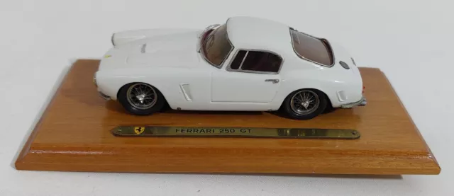 60704 Provence Moulage MRF 1/43 - Ferrari 250 GT