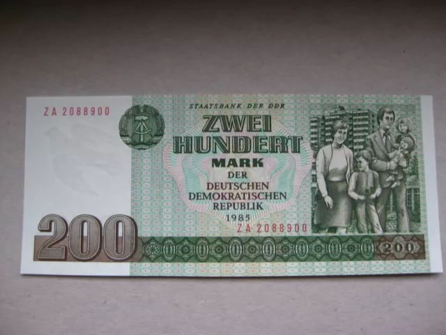 Orig. DDR Banknote 200 Mark 1985 Ro.364b Ersatznote Kassenfrisch / UNC