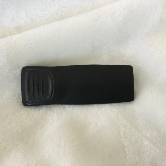 Heavy Wear Macom Belt Clip for P7100 Portable Handheld Radio CC23894