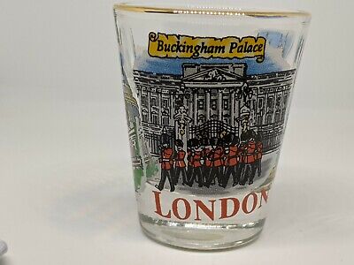 Vintage Collectible Shot Glass Buckingham Palace  LONDON